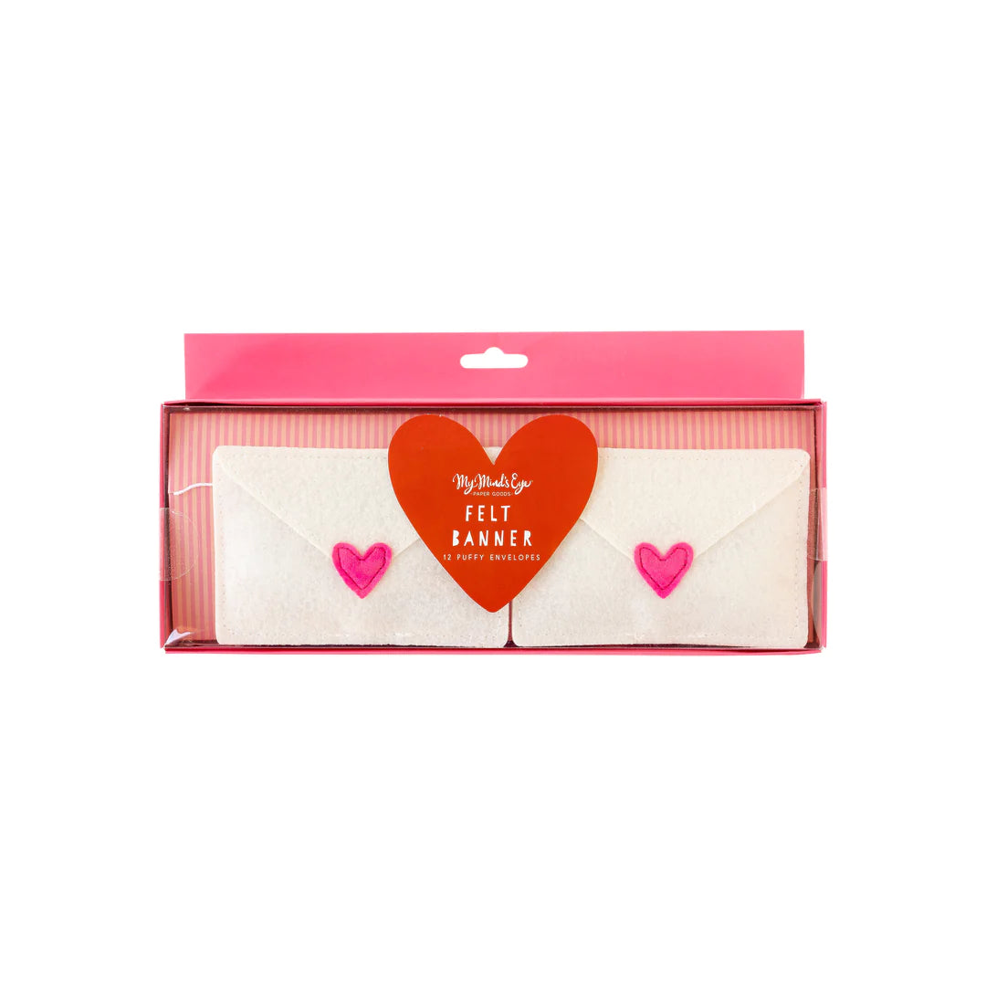 PUFFY FELT LOVE ENVELOPE BANNER
